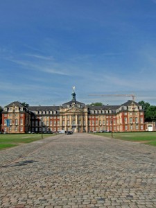 Ehemals fürstbischöfliches Schloss/UNI-MÜNSTER / Westfalen